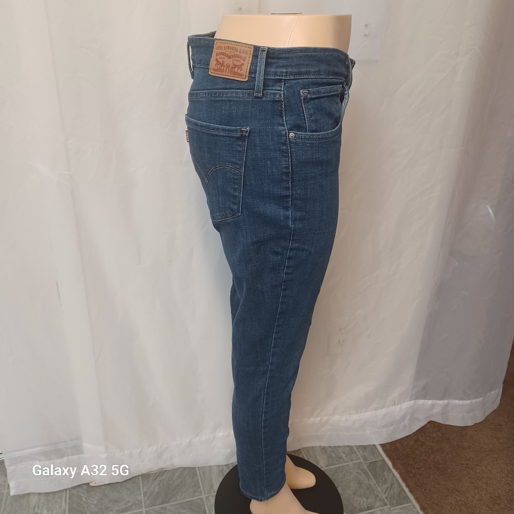 Levi's  Size 32 Blue Skinny Jeans Classic Fit - Picture 6 of 15